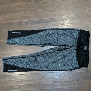Nike running capris